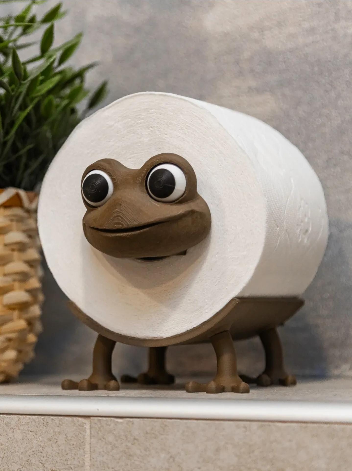 Chunky Frog Toilet Roll Holder – Quirky 3D Printed Bathroom Decor